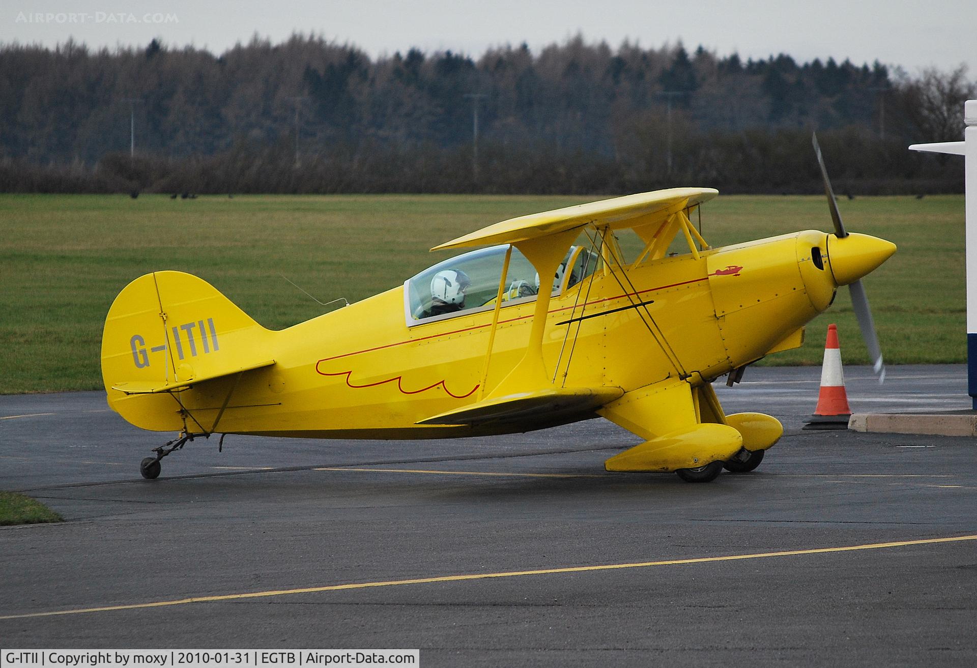 G-ITII, 1980 Aerotek Pitts S-2A Special C/N 2223, Pitts S-2A at Wycombe Air Park