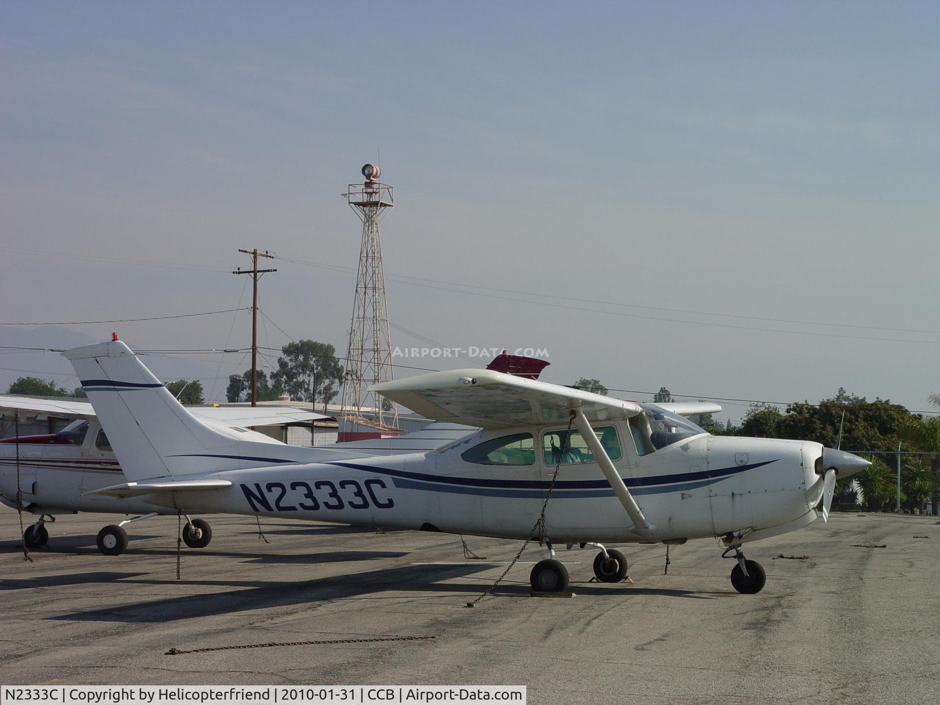 N2333C, 1978 Cessna R182 Skylane RG C/N R18200152, Parked at Foothill Aircraft