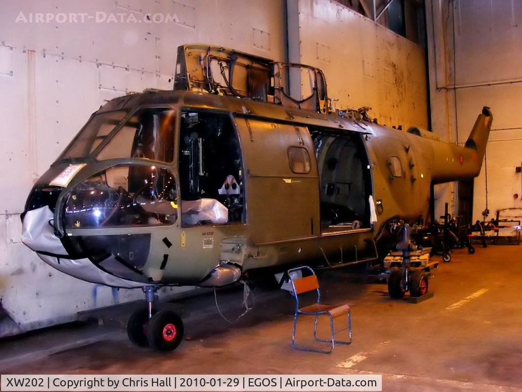 XW202, 1971 Westland Puma HC.1 C/N 1061/F9749, Westland SA.330 Puma HC1 in storage at RAF Shawbury
