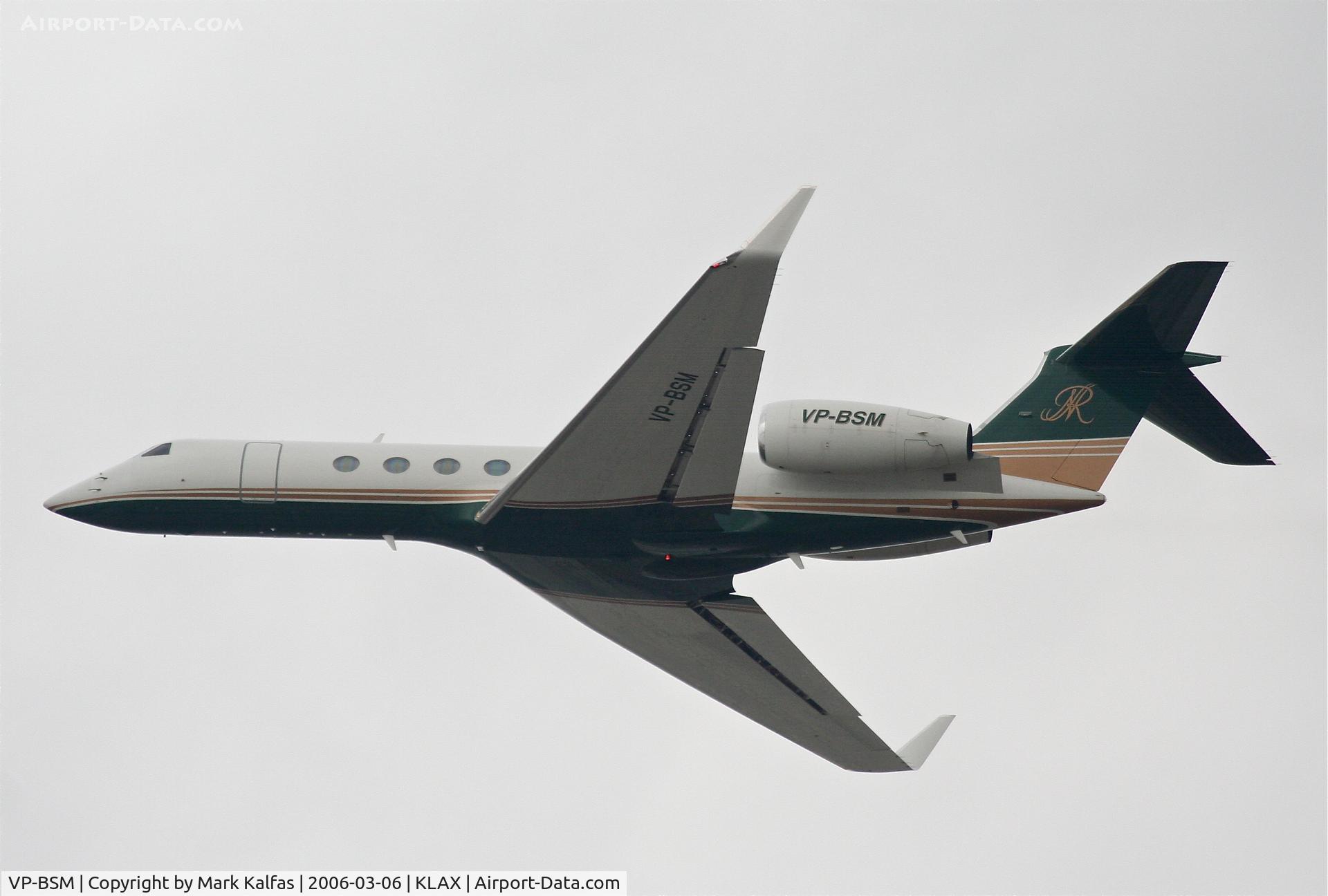 VP-BSM, 1998 Gulfstream G-V C/N 555, Rashid Engineering of Ryadh, Saudi Arabia, Gulfstream G-V, departing 25L KLAX.