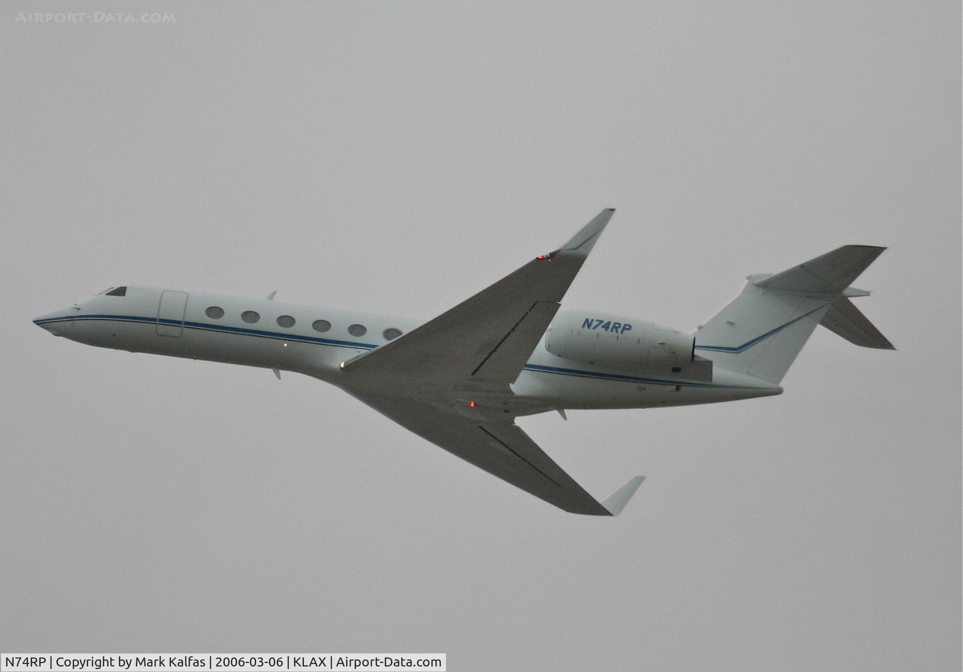 N74RP, 2004 Gulfstream Aerospace GV-SP (G550) C/N 5058, Time Warner GV-SP, 25L departure KLAX.