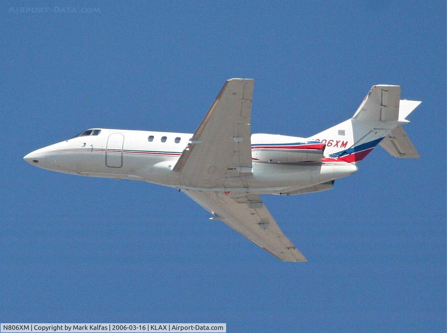N806XM, 1999 Raytheon Hawker 800XP C/N 258418, Mobil Corp. Hawker 800XP (sn: 258418), 25L departure KLAX.