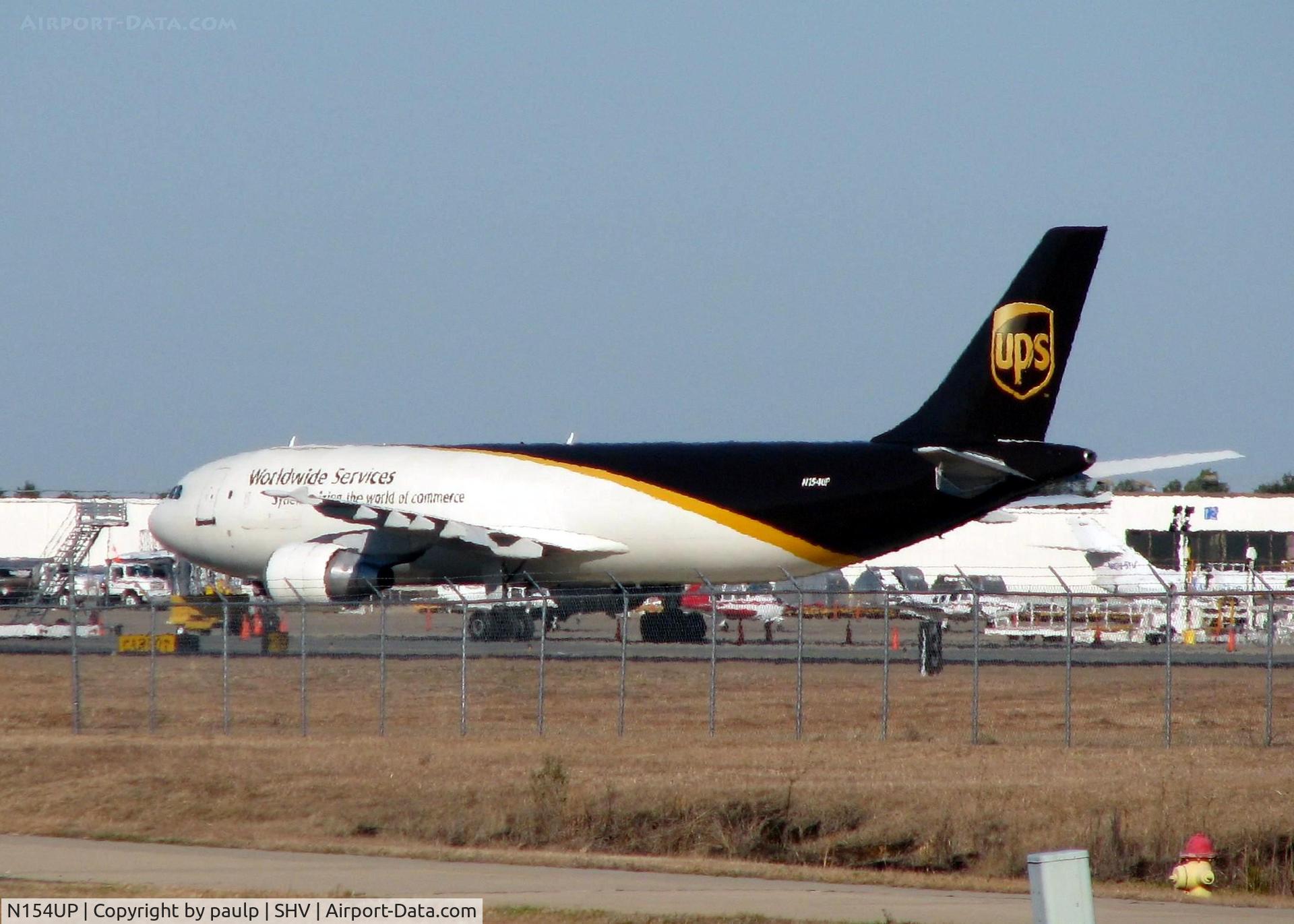 N154UP, 2004 Airbus A300F4-622R C/N 0840, At Shreveport Regional.