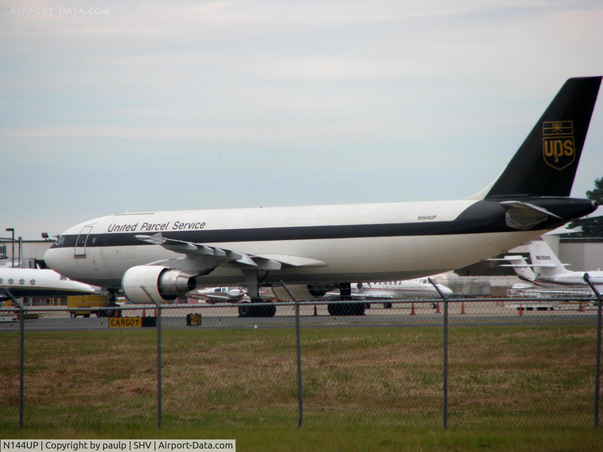 N144UP, 2002 Airbus A300F4-622R C/N 827, At Shreveport Regional.