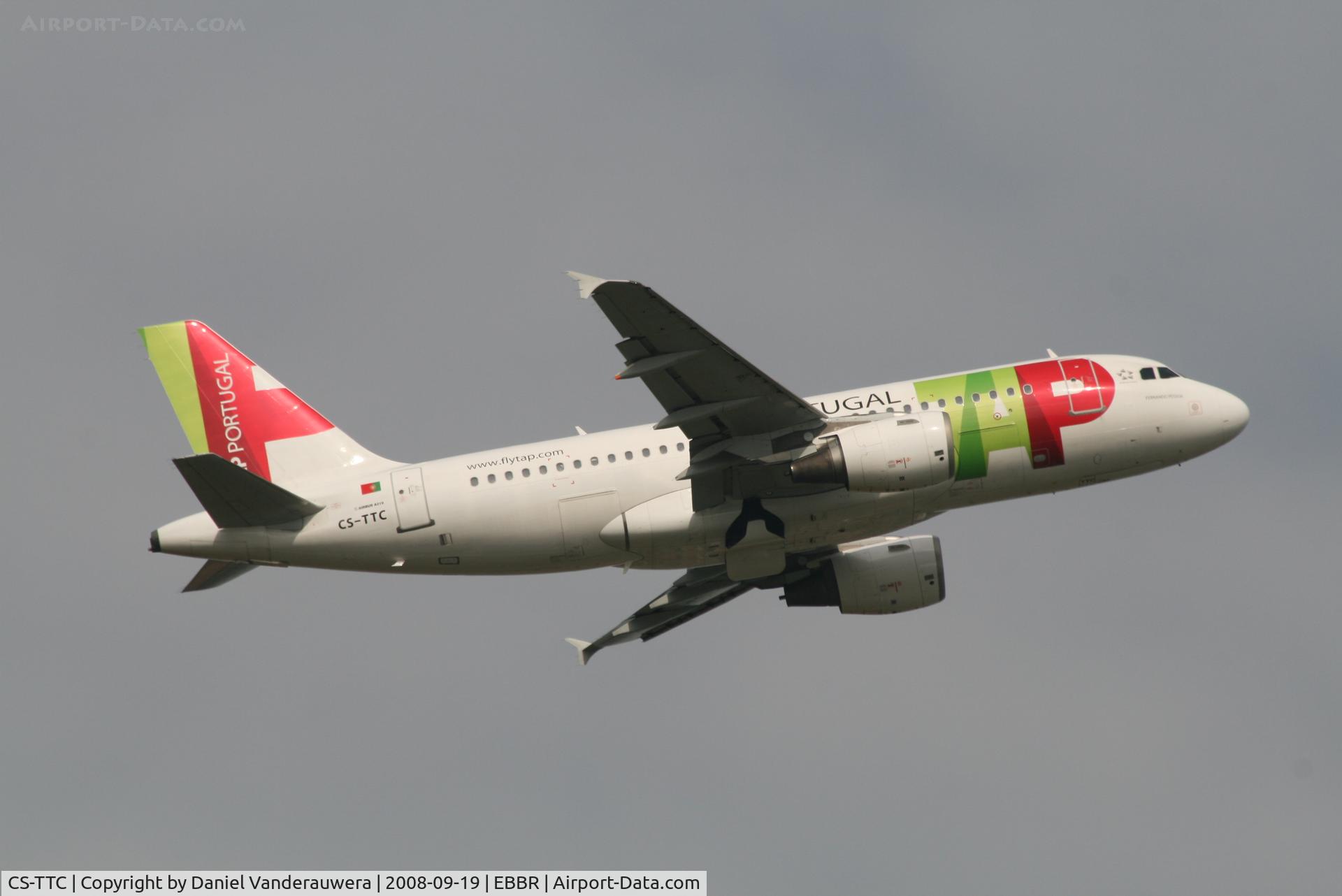 CS-TTC, 1997 Airbus A319-111 C/N 763, Flight TP605 is taking off from RWY 07R