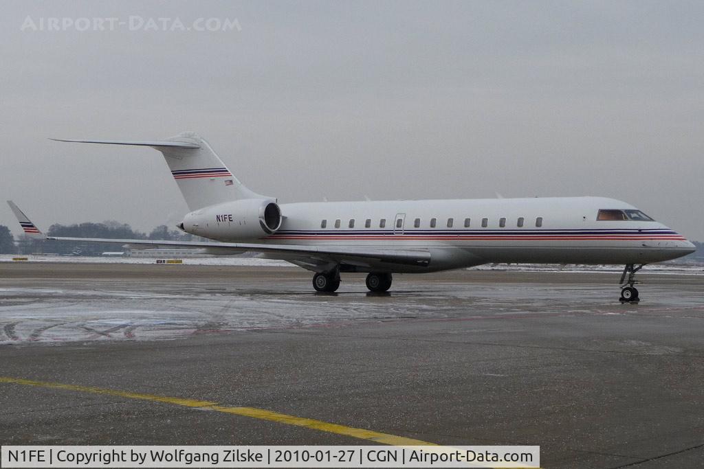 N1FE, 2001 Bombardier BD-700-1A10 Global Express C/N 9091, visitor
