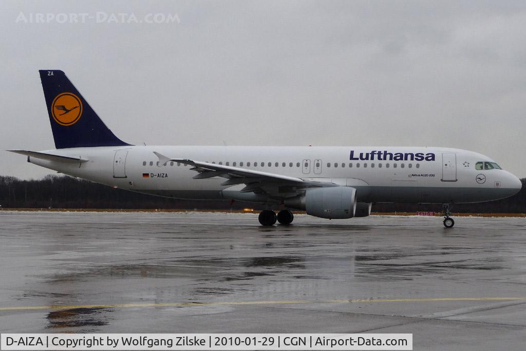 D-AIZA, 2009 Airbus A320-214 C/N 4097, visitor