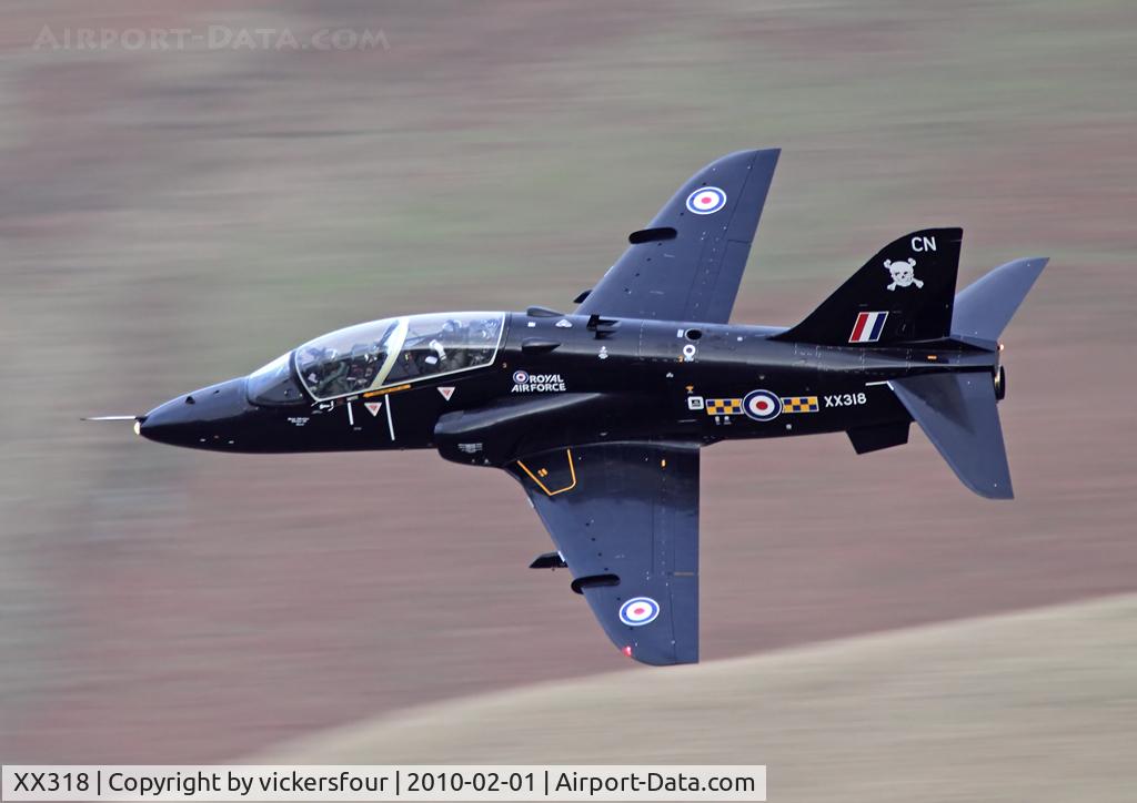 XX318, 1980 Hawker Siddeley Hawk T.1A C/N 160/312143, Royal Air Force. Operated by 100 Squadron, coded 'CN'. M6 Pass, Cumbria.