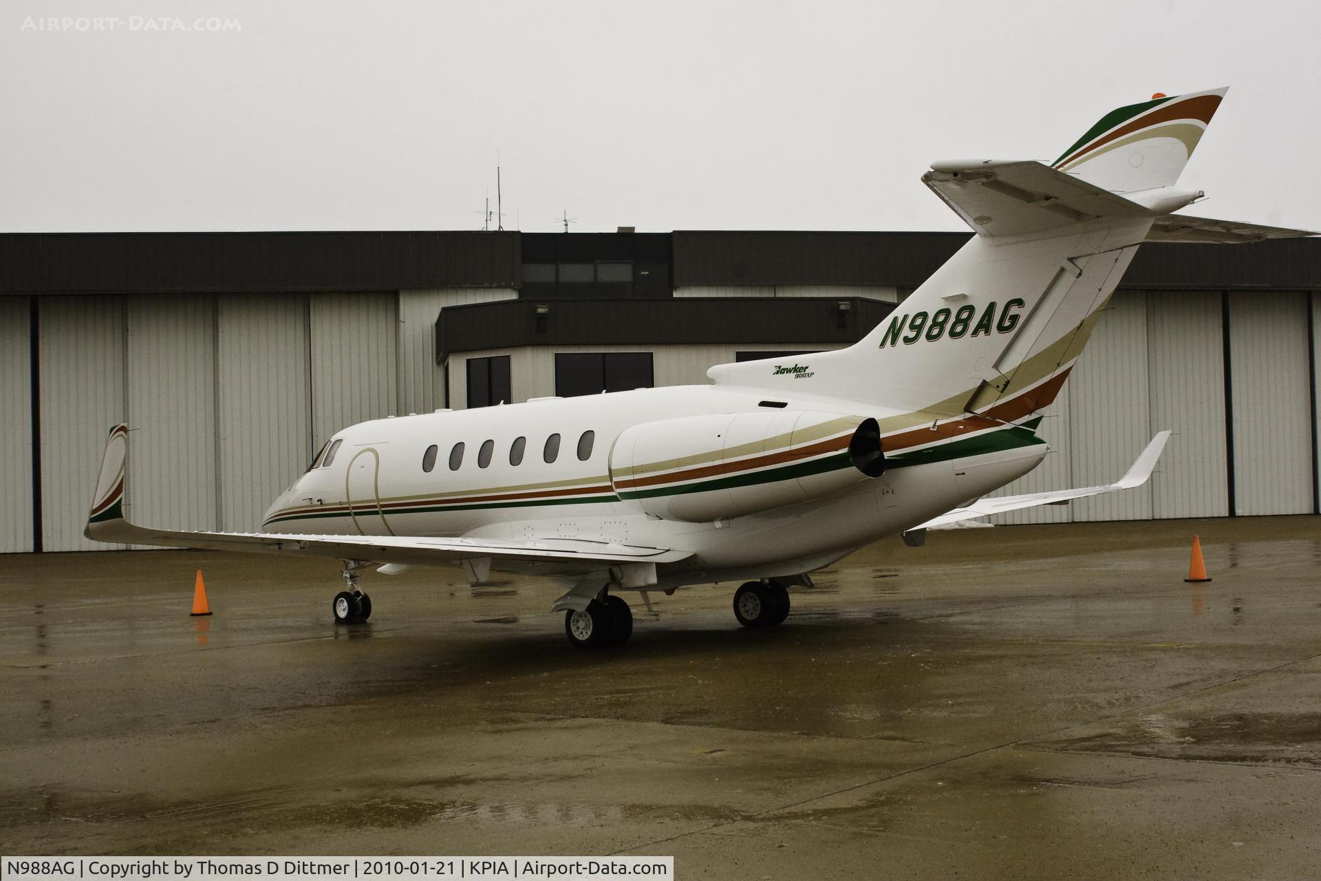 N988AG, Hawker Beechcraft Hawker 900XP C/N HA-0088, N988AG close left rear view