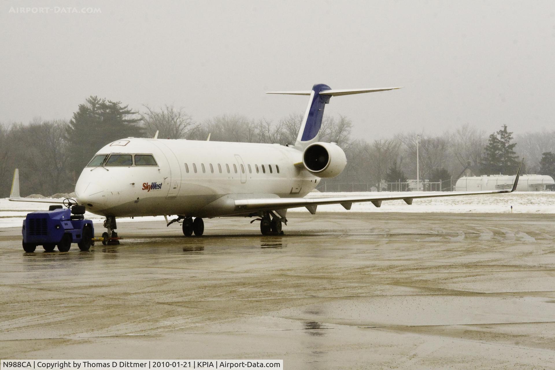 N988CA, 1997 Canadair CRJ-100ER (CL-600-2B19) C/N 7204, United Express (N988CA) on Byerly Ramp