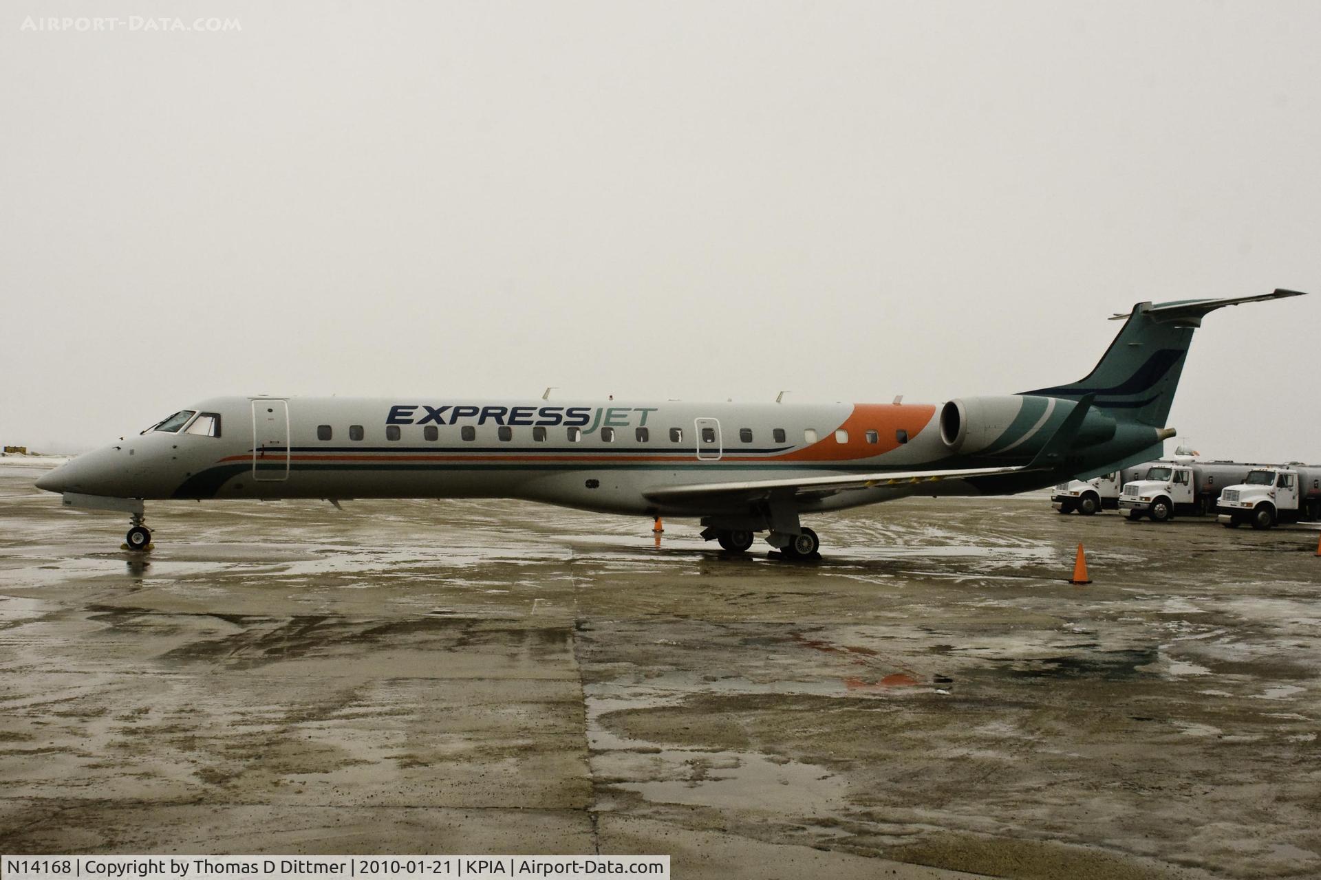 N14168, 2004 Embraer ERJ-145XR (EMB-145XR) C/N 14500840, Express Jet (N14168) left side