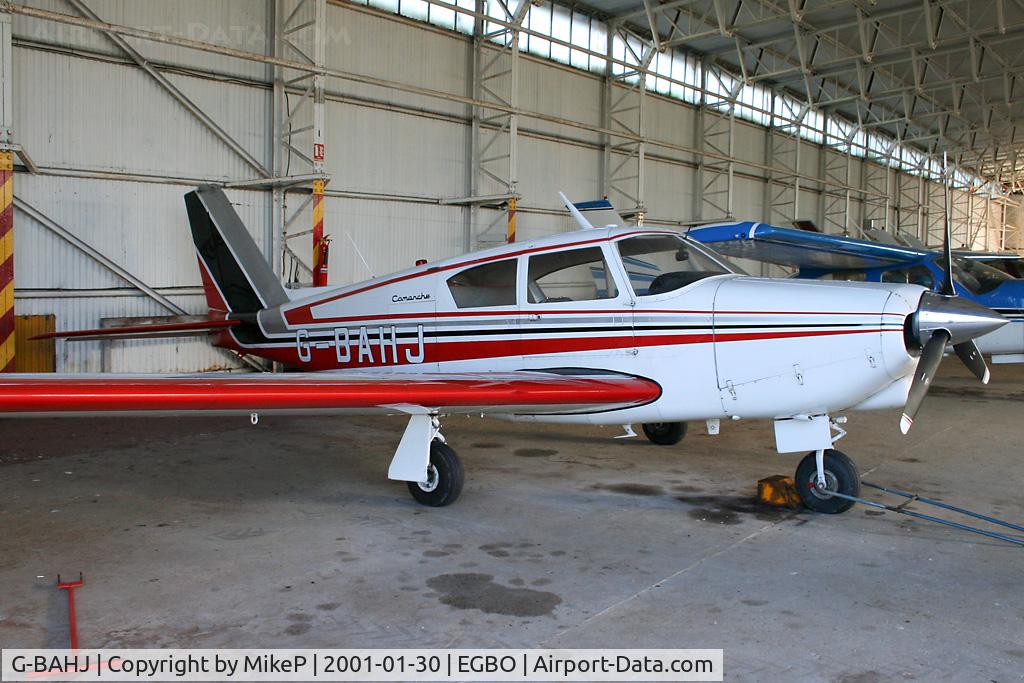 G-BAHJ, 1960 Piper PA-24-250 Comanche C/N 24-1863, Sheltering from the cold January weather.