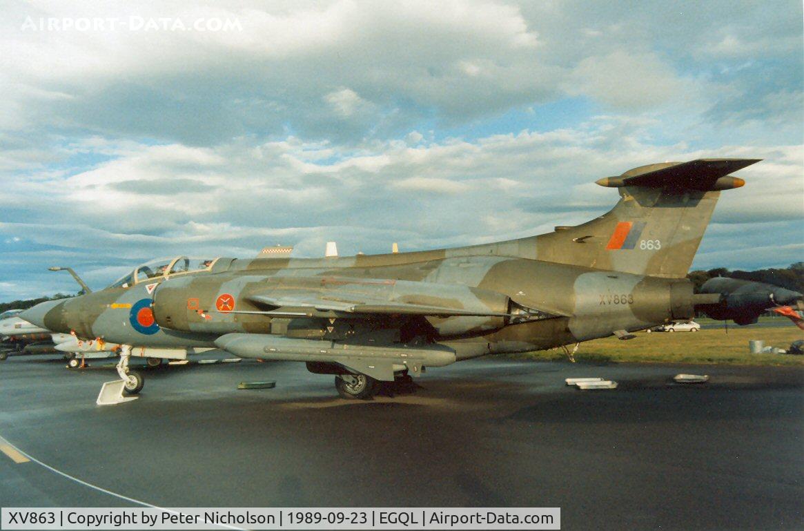 XV863, 1968 Hawker Siddeley Buccaneer S.2B C/N B3-12-67, Buccaneer S.2B of 237 Operational Conversion Unit at RAF Lossiemouth on display at the 1989 RAF Leuchars Airshow.
