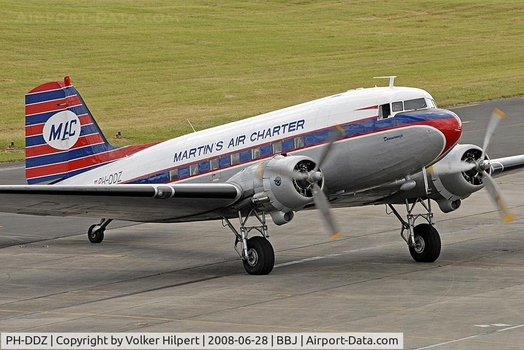 PH-DDZ, 1943 Douglas DC-3C-S1C3G (C-47A) C/N 19754, at BBJ