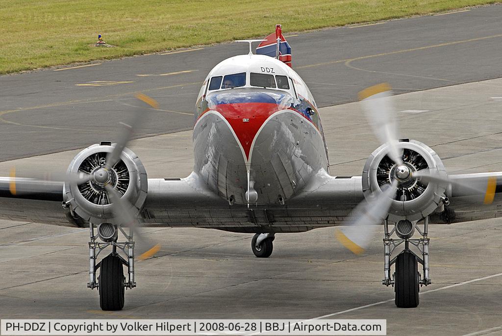 PH-DDZ, 1943 Douglas DC-3C-S1C3G (C-47A) C/N 19754, at BBJ