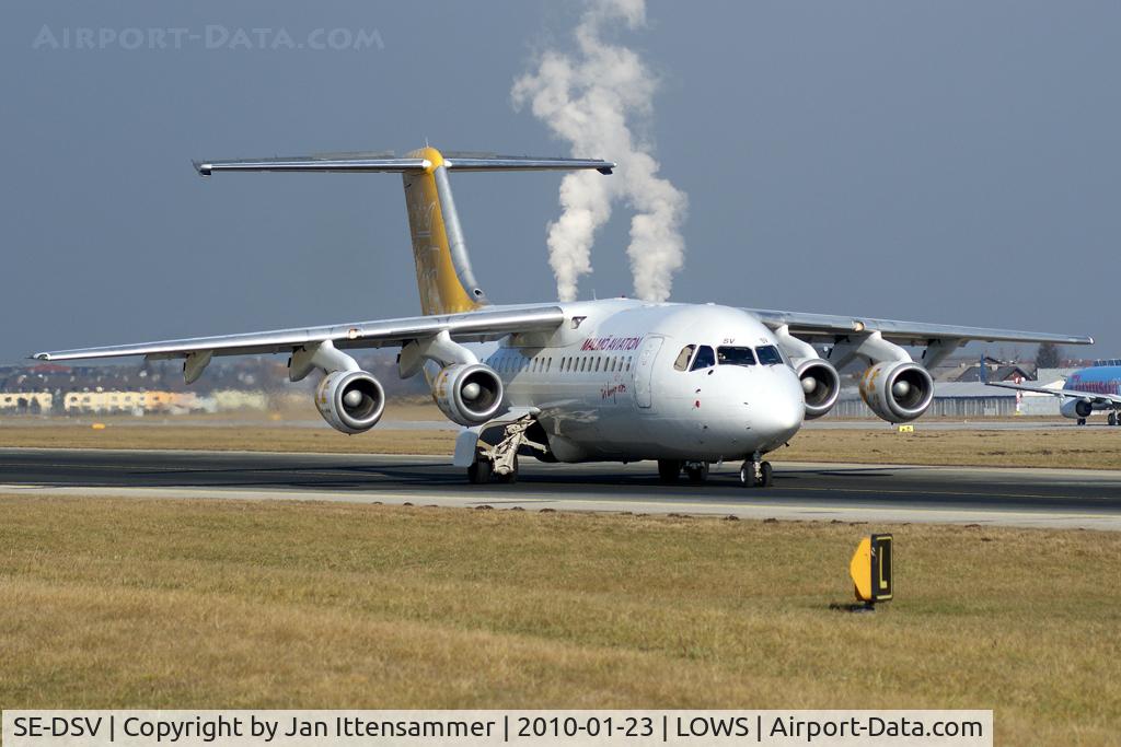 SE-DSV, 1994 British Aerospace Avro 146-RJ100A C/N E3250, malö av.