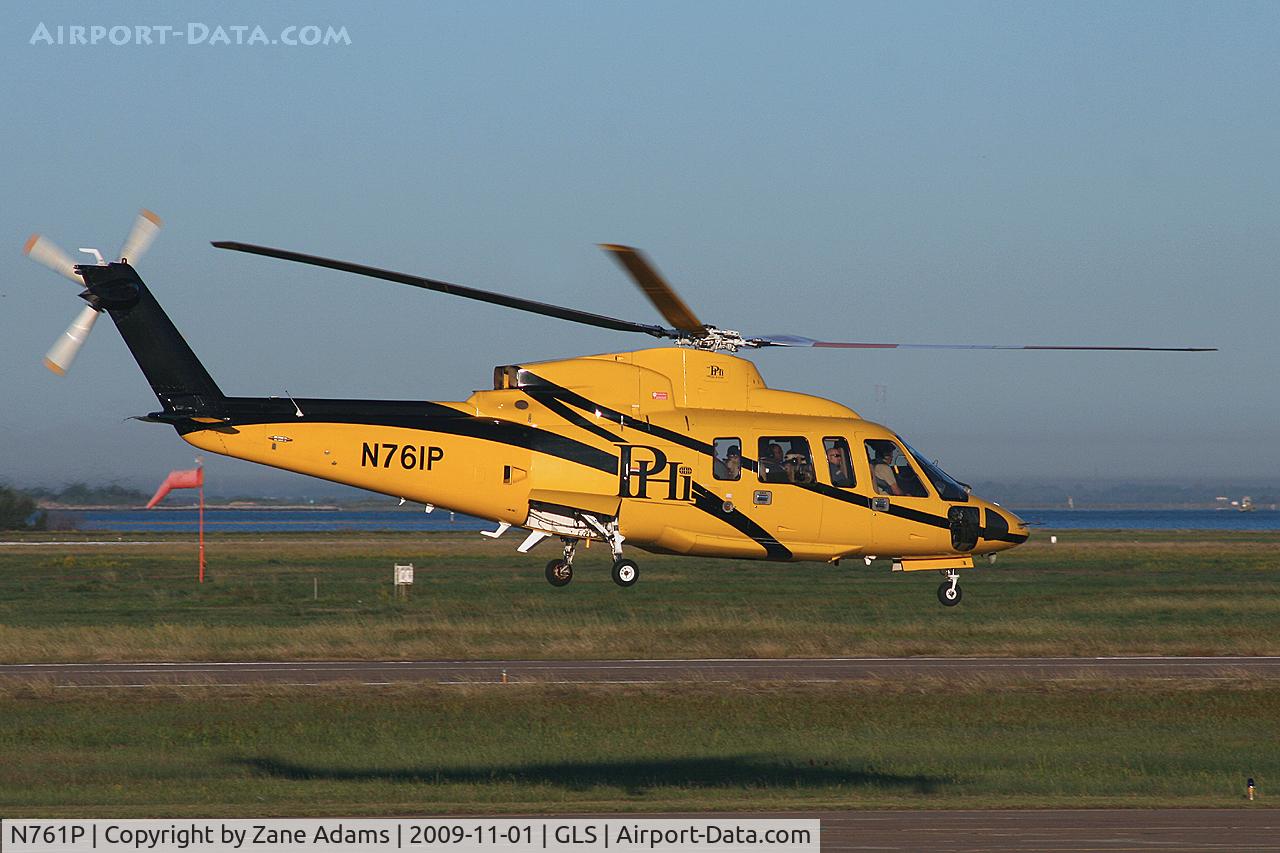 N761P, 2005 Sikorsky S-76C C/N 760588, PHI Helicopters at Galveston