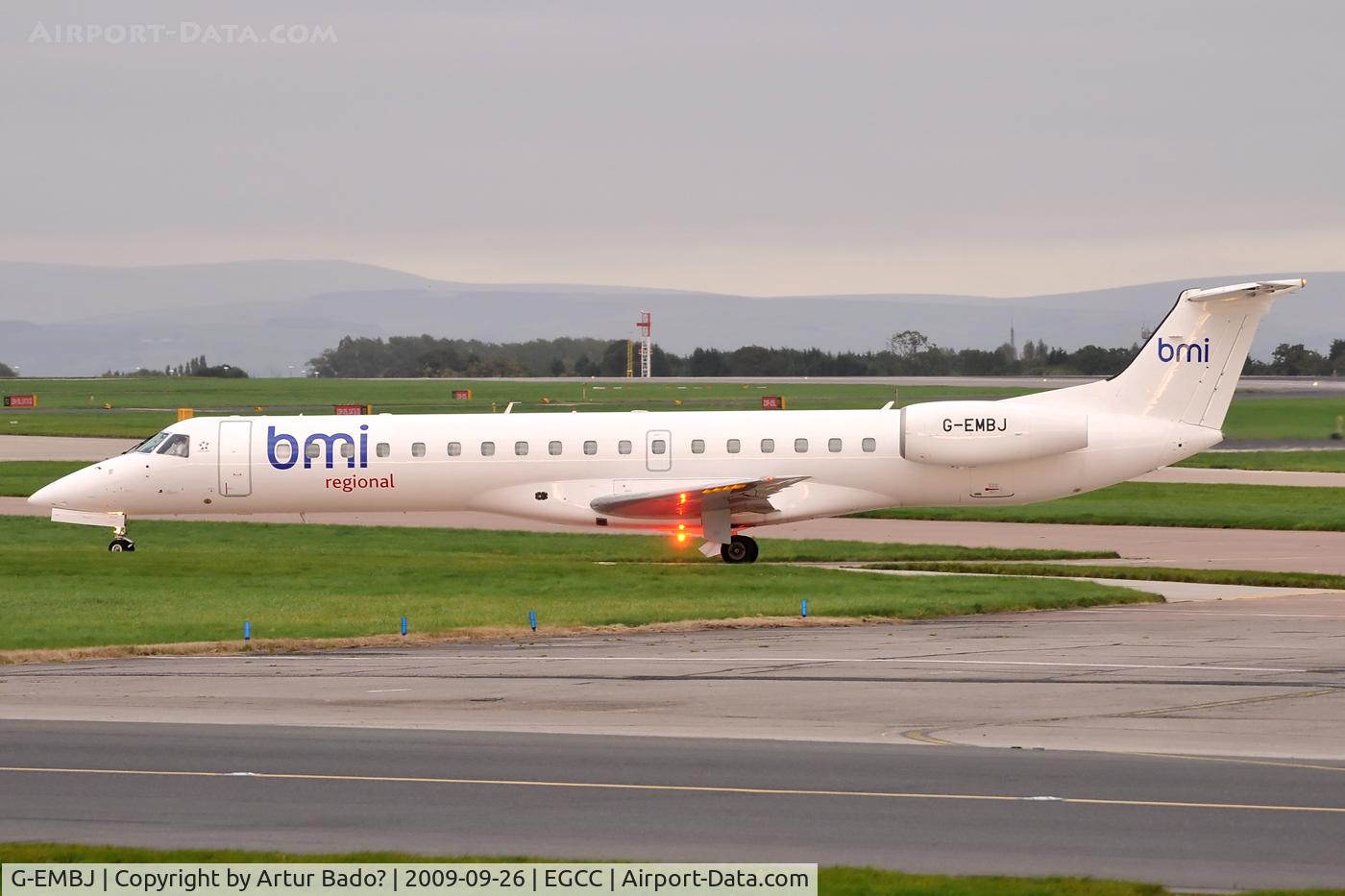 G-EMBJ, 1999 Embraer ERJ-145EU (EMB-145EU) C/N 145134, BMI Regional