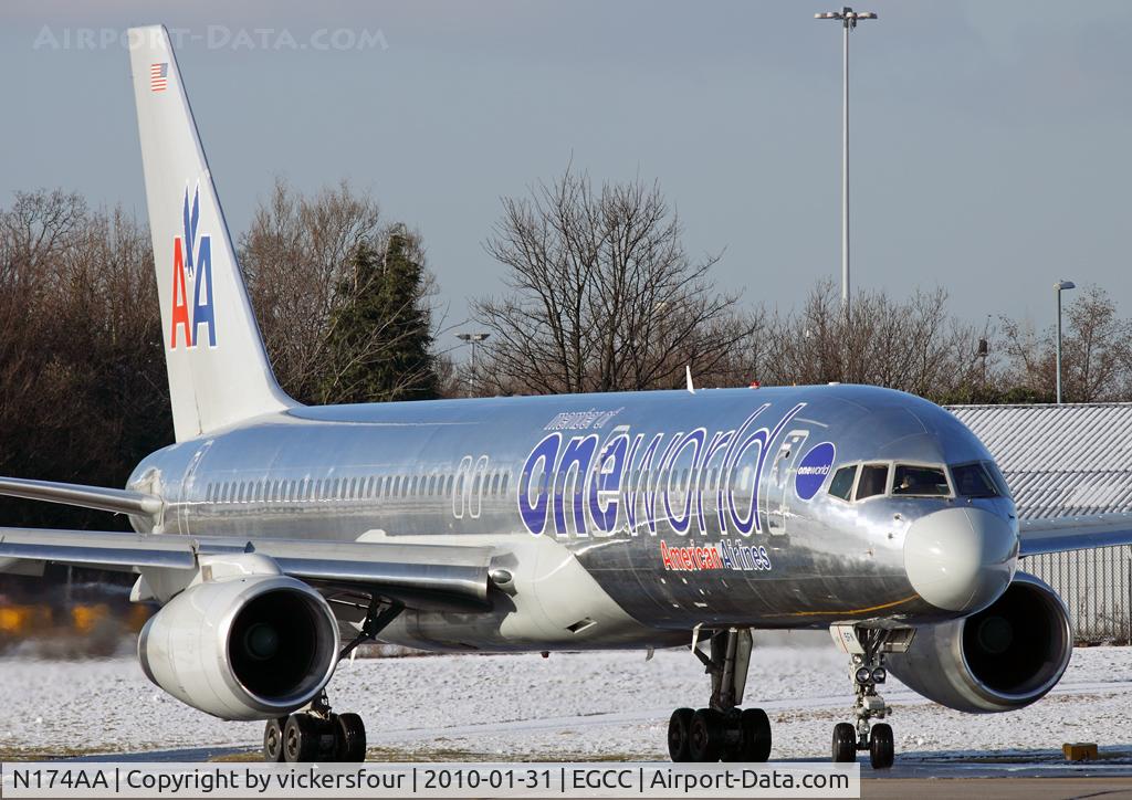 N174AA, 2002 Boeing 757-223 C/N 31308, American Airlines