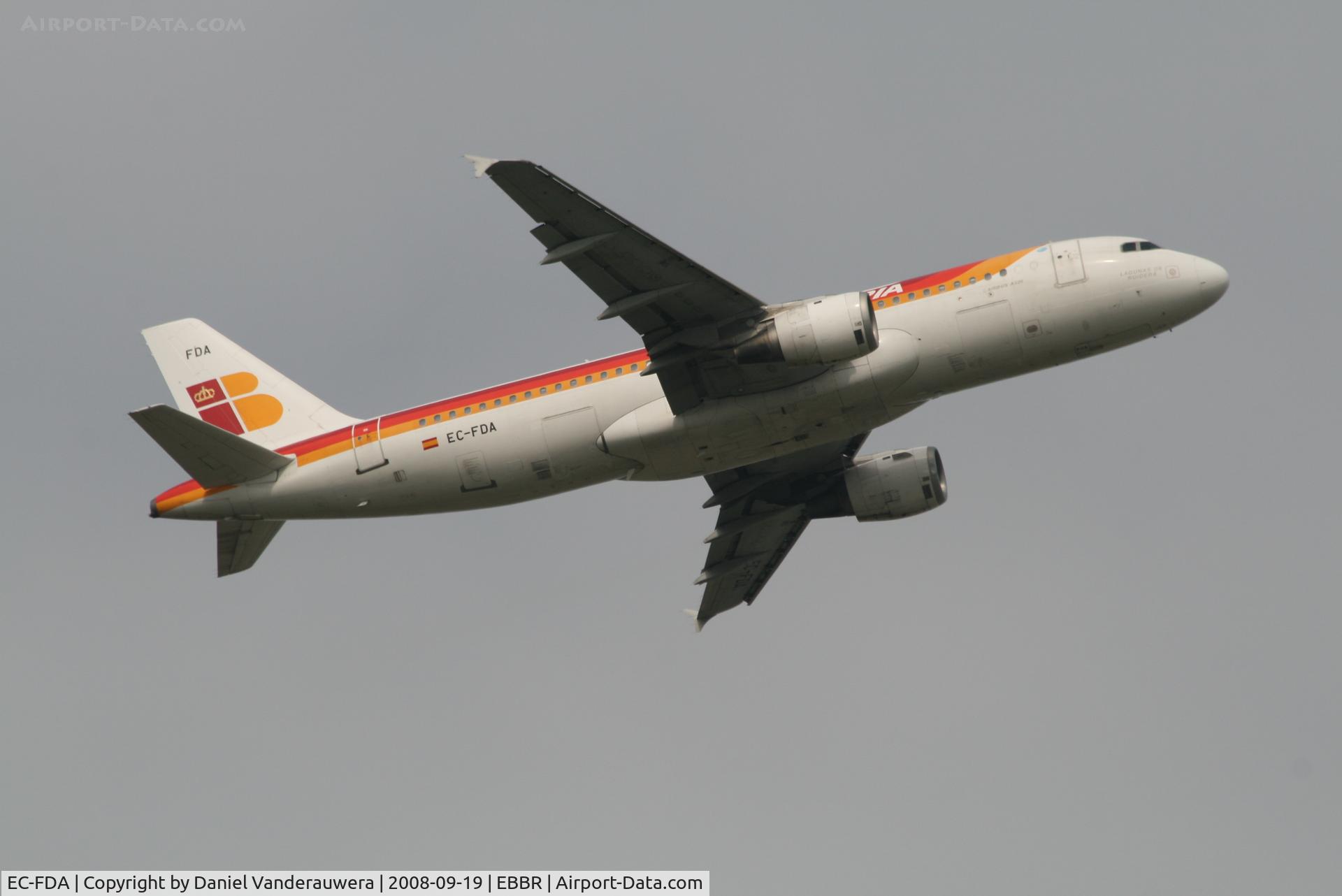 EC-FDA, 1991 Airbus A320-211 C/N 176, Taking off from RWY 07R