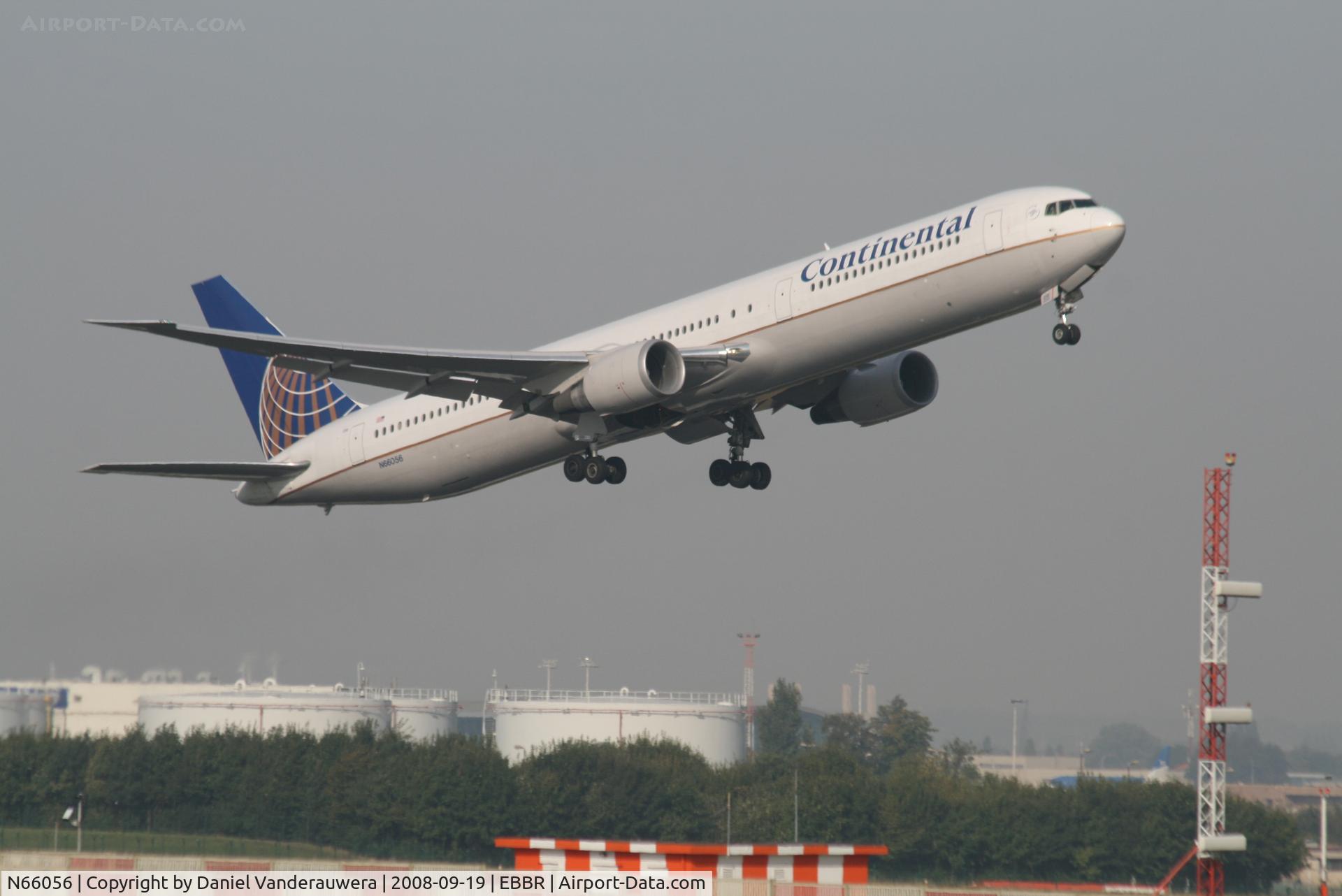 N66056, 2001 Boeing 767-424/ER C/N 29451, Flight CO061 is taking off from RWY 07R