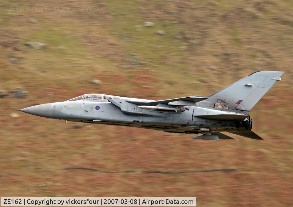 ZE162, 1986 Panavia Tornado F.3 C/N 524/AS016/3236, Royal Air Force Tornado F3 (c/n AS016). No unit markings worn but operated by 43 Squadron. Dunmail Raise, Cumbria.