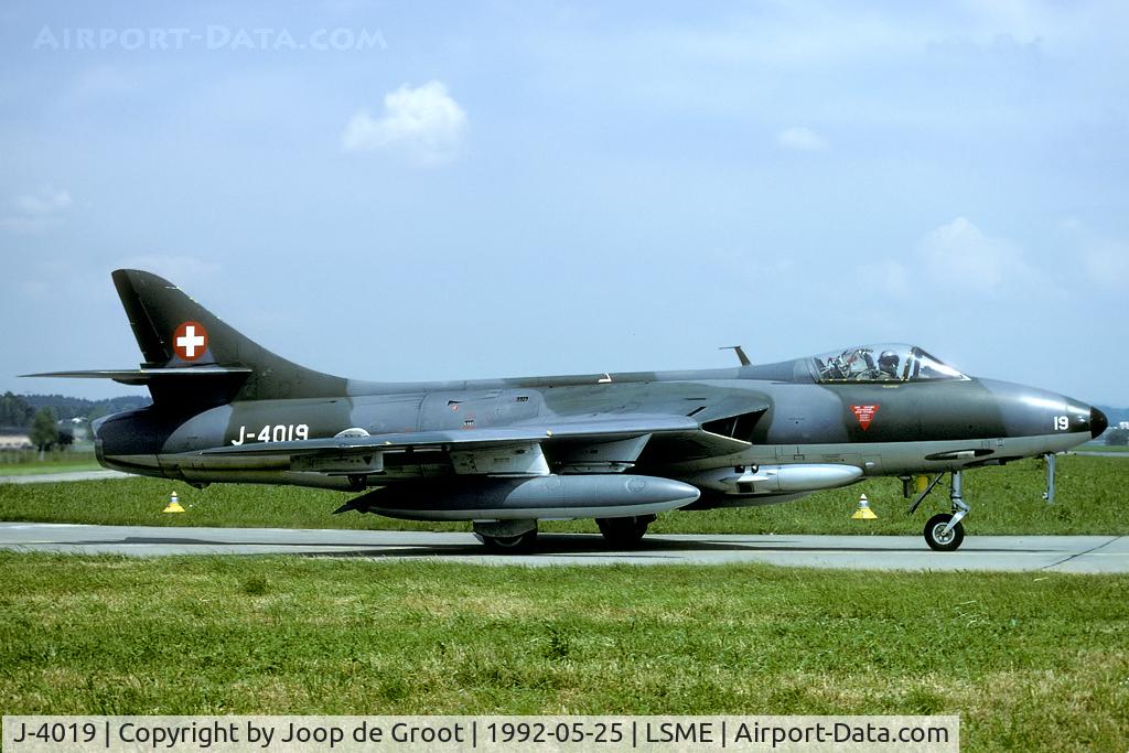 J-4019, Hawker Hunter F.58 C/N 41H-697386, One of the many Hunters that flew during our stay.