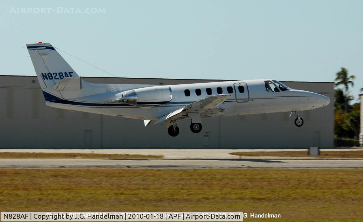N828AF, 1985 Cessna S550 Citation IIS C/N S550-0067, Landing at Naples
