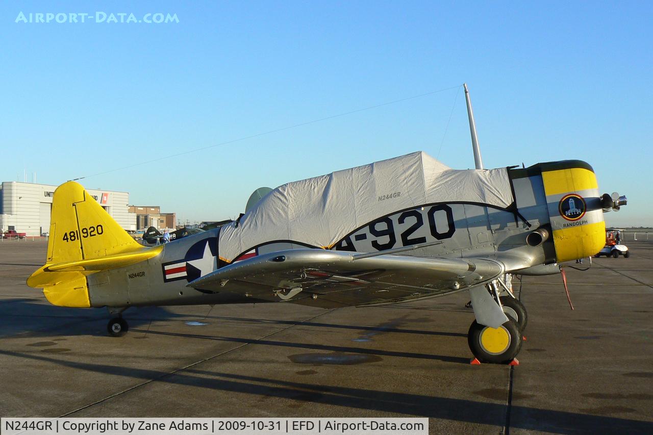N244GR, 1944 North American AT-6F C/N 121-42642, At the 2009 Wings Over Houston Airshow