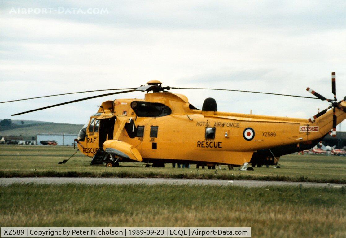 XZ589, 1977 Westland Sea King HAR.3 C/N WA855, Sea King HAS.3 of 202 Squadron on display at the 1989 RAF Leuchars Airshow.