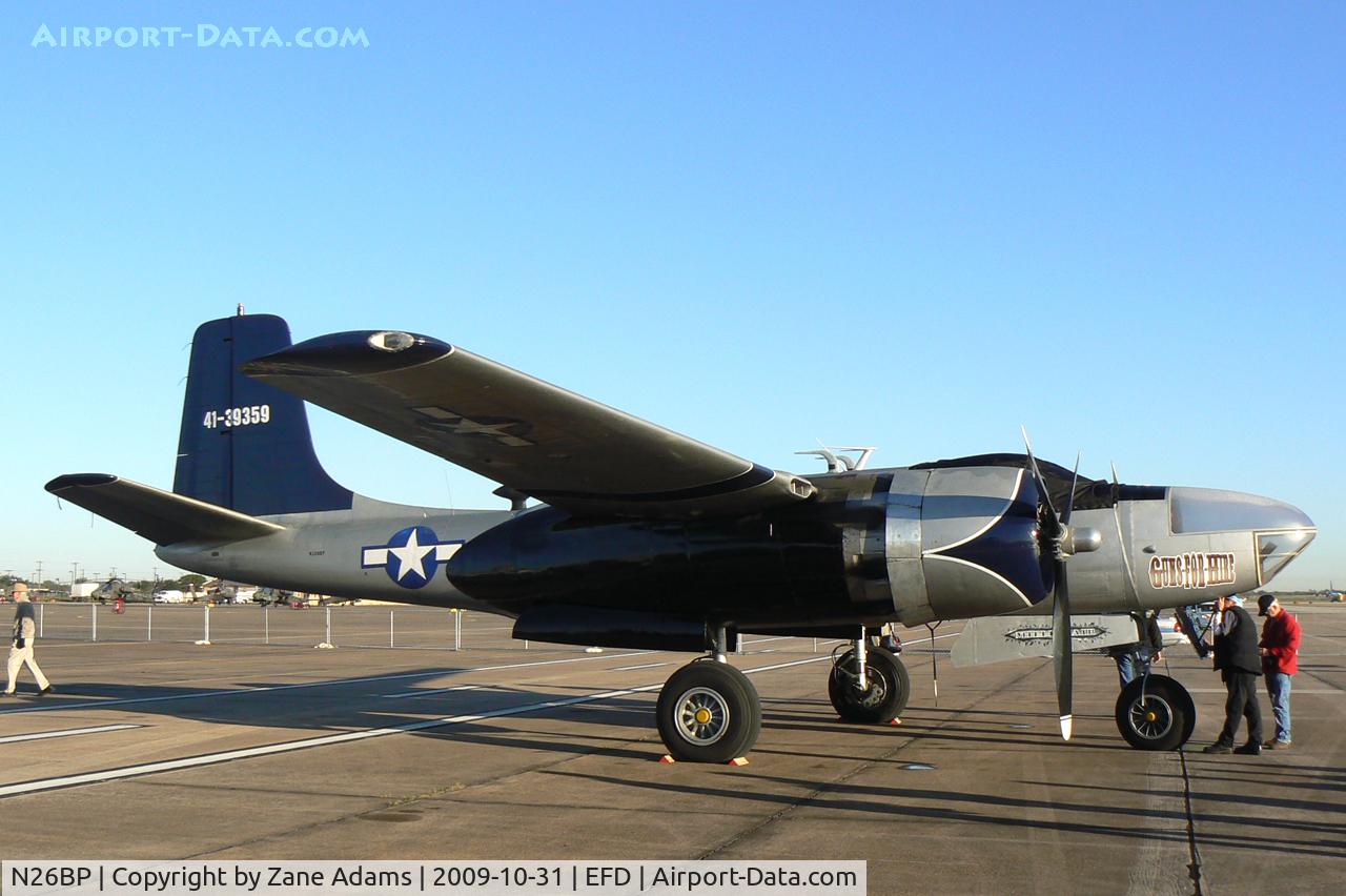 N26BP, 1944 Douglas A-26B Invader Invader C/N 7072, At the 2009 Wings Over Houston Airshow