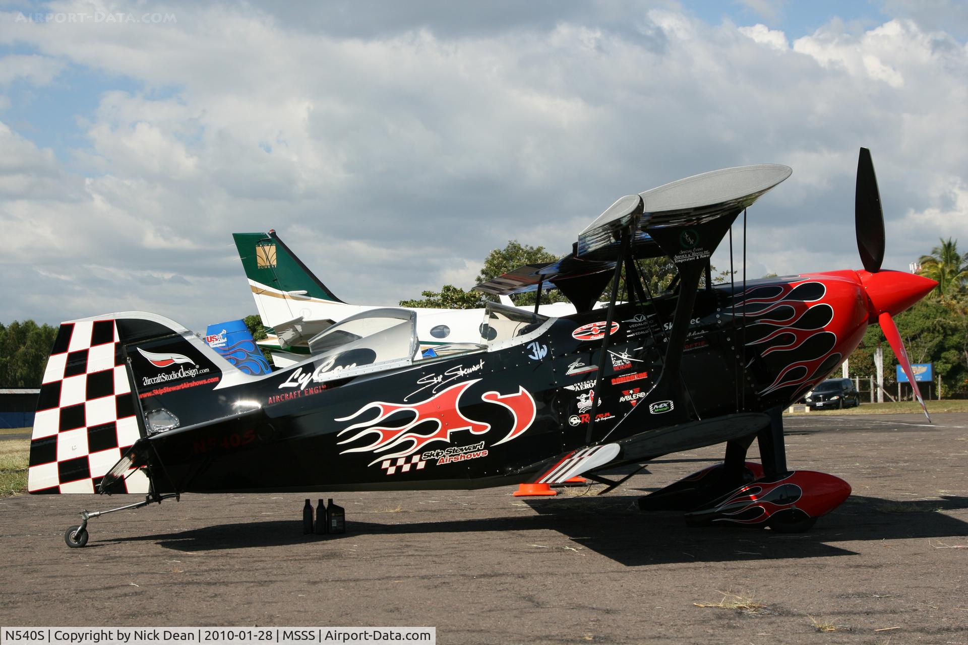 N540S, 1979 Pitts S-2S Special C/N 009, MSSS Ilopango airshow 2010