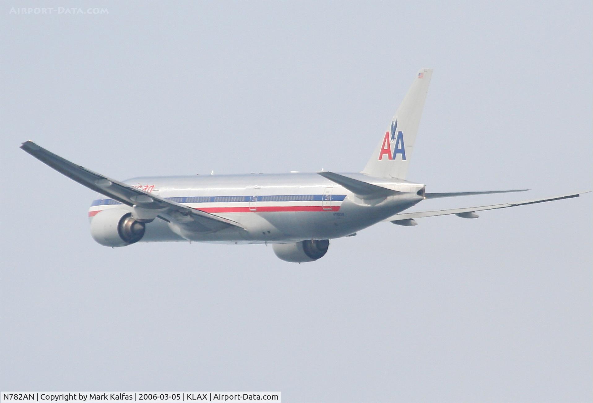 N782AN, 2000 Boeing 777-223 C/N 30003, American Airlines Boeing 777-223, N782AN, 25R departure KLAX.