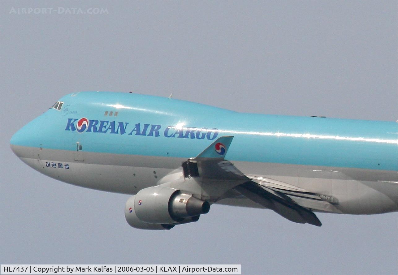 HL7437, 2003 Boeing 747-4B5F/SCD C/N 32808, Korean Air Cargo Boeing 747-4B5F (SCD), 25L departure KLAX.