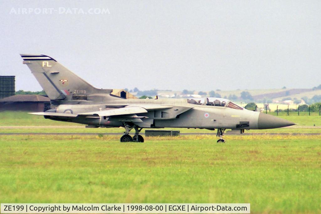 ZE199, 1986 Panavia Tornado F.3 C/N AT014/552/3248, Panavia Tornado F3 at RAF Leeming in 1998.