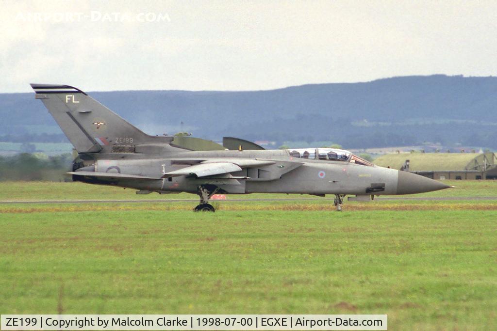 ZE199, 1986 Panavia Tornado F.3 C/N AT014/552/3248, Panavia Tornado F3 at RAF Leeming in 1998.