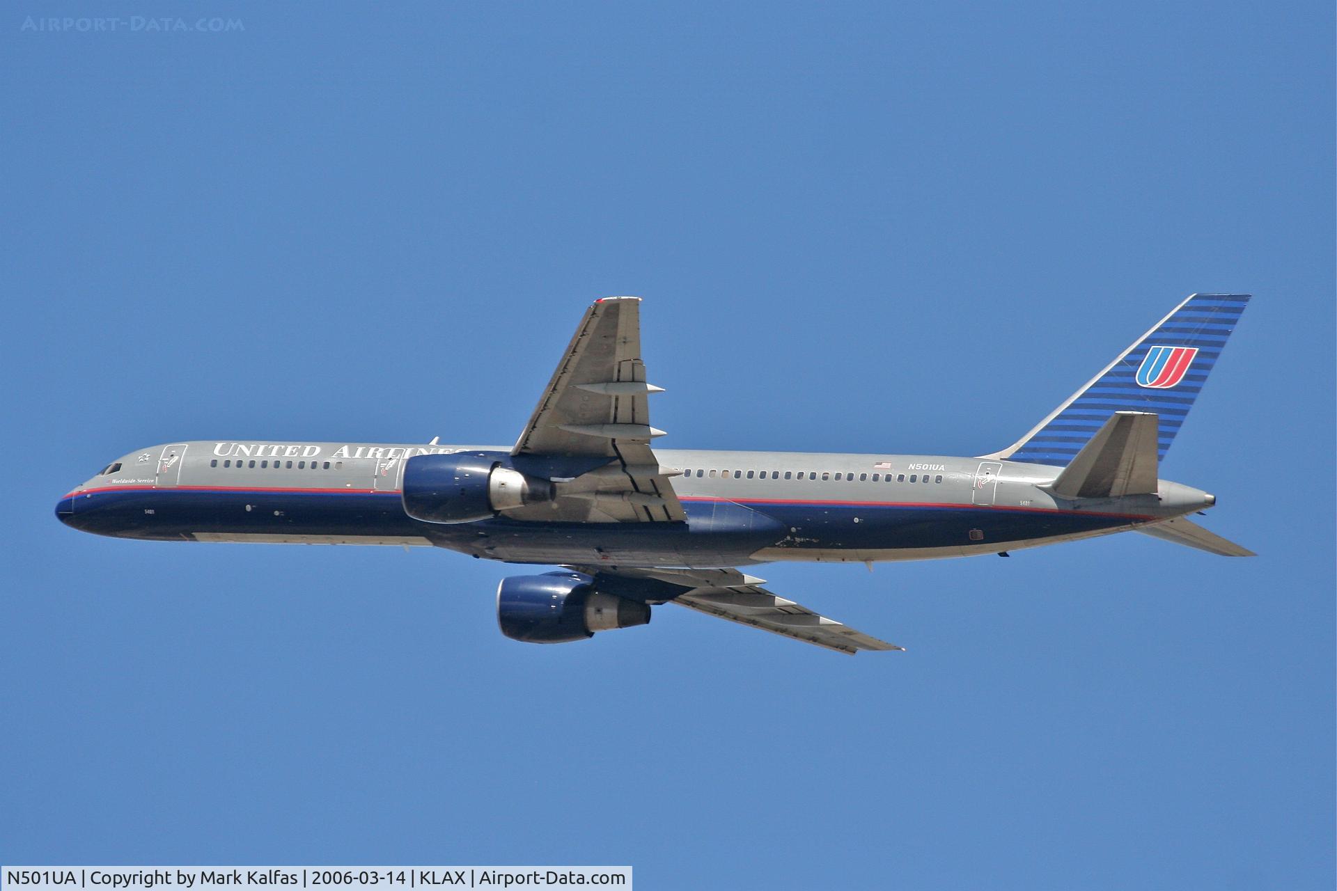 N501UA, 1989 Boeing 757-222 C/N 24622, United Airlines Boeing 757-222 , N501UA 25R departure KLAX.