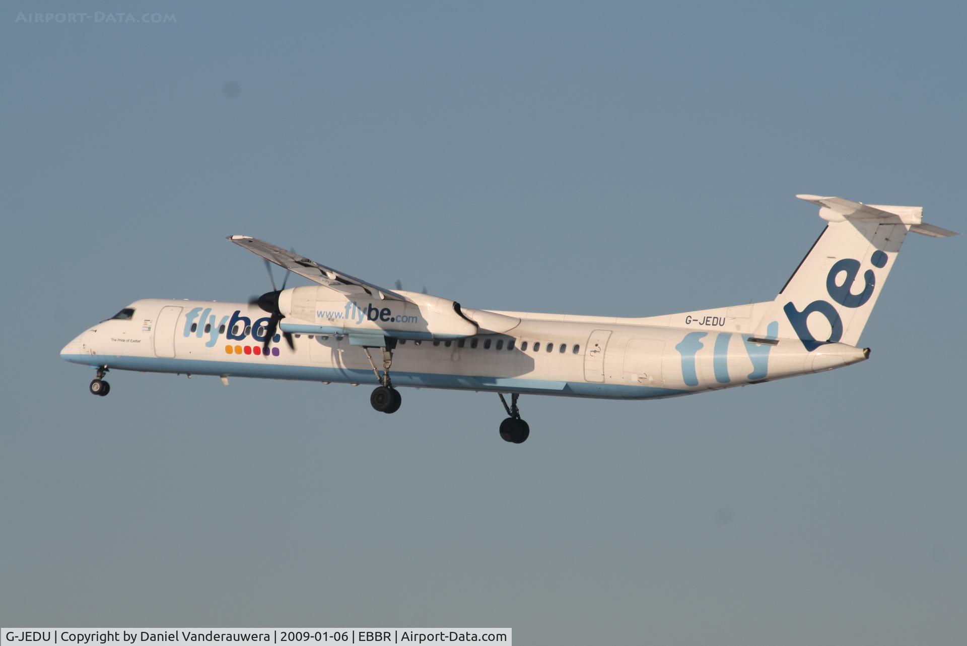 G-JEDU, 2004 De Havilland Canada DHC-8-402Q Dash 8 C/N 4089, Flight BE7181 is descending to RWY 25L