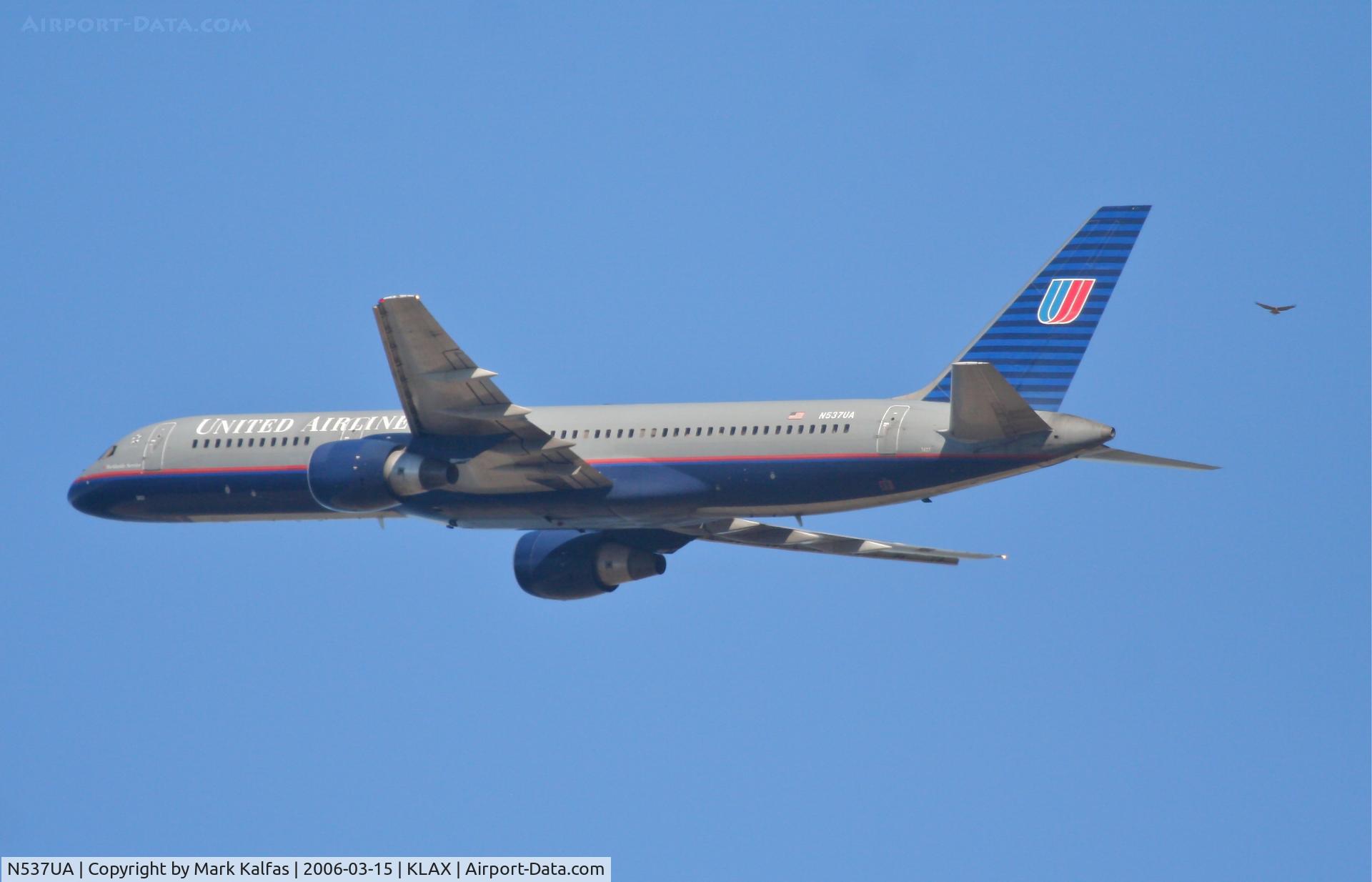 N537UA, 1991 Boeing 757-222 C/N 25157, United Airlines Boeing 757-222 , N537UA 25R departure KLAX.