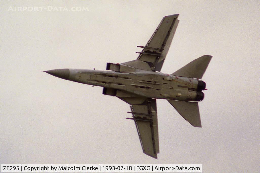 ZE295, 1987 Panavia Tornado F.3 C/N AS040/633/3283, Panavia Tornado F3 at RAF Church Fenton in 1993.