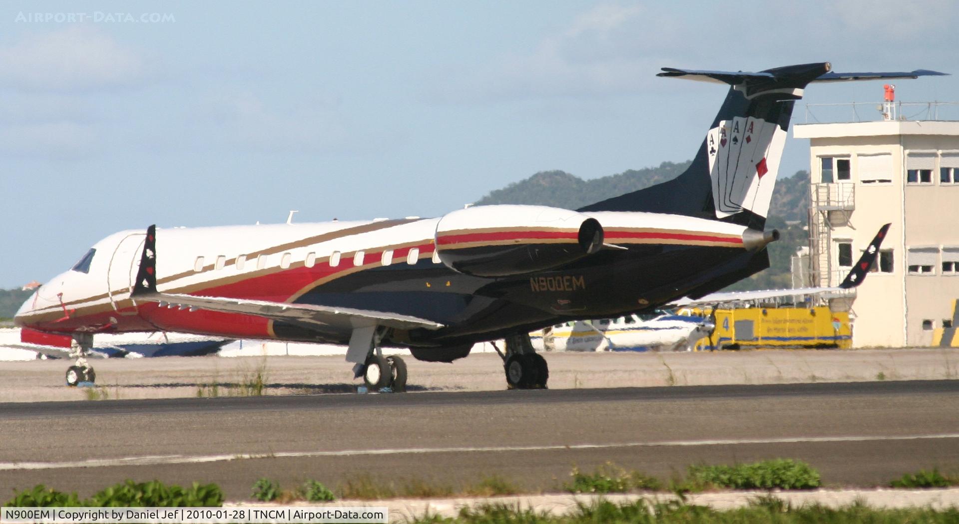 N900EM, 2006 Embraer EMB-135BJ Legacy C/N 14500976, N900EM park on the main ramp at TNCM