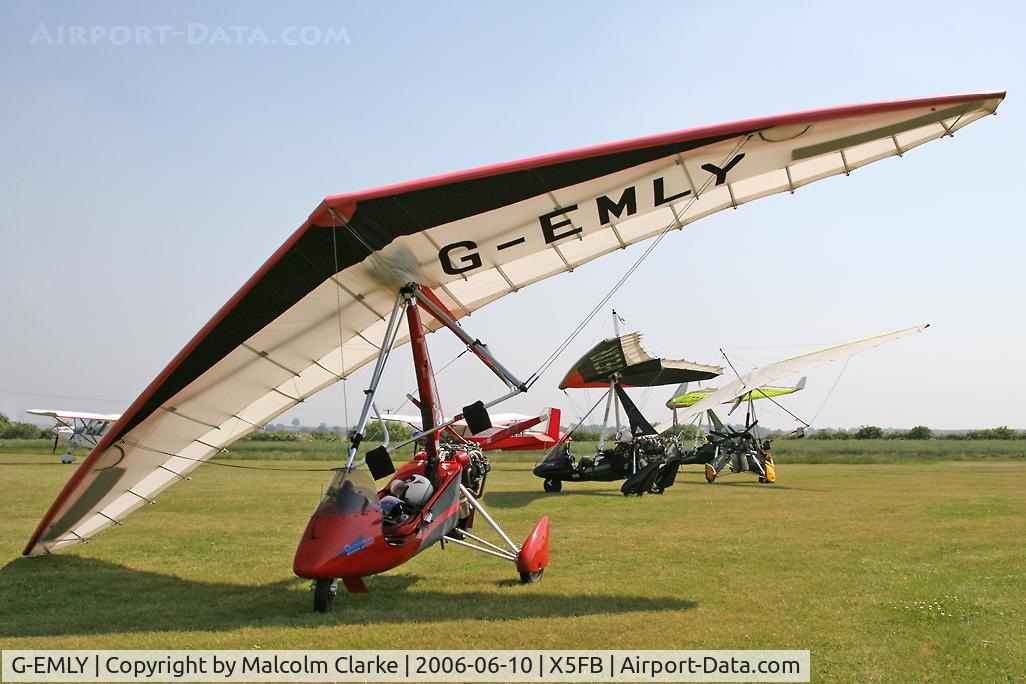 G-EMLY, 1999 Pegasus Quantum 15-912 C/N 7531, Pegasus Quantum 15-912 at Fishburn Airfield; one of the participants in the Fly UK 2006 around Britain flight from Halfpenny Green to Sandown via John O'Groats and Land's End in 2006.