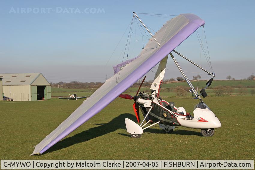 G-MYWO, 1995 Pegasus QUANTUM 15 C/N 6932, Pegasus Quantum 15 at Fishburn Airfield in 2007.