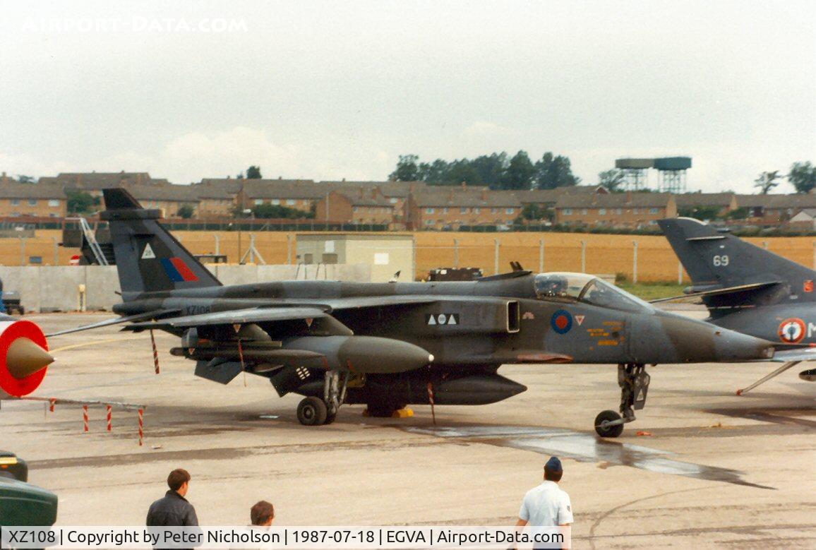 XZ108, 1976 Sepecat Jaguar GR.1A C/N S.109, Jaguar GR.1A, callsign QTR 90B, of 2 Squadron on the flight-line at the 1987 Intnl Air Tattoo at RAF Fairford.