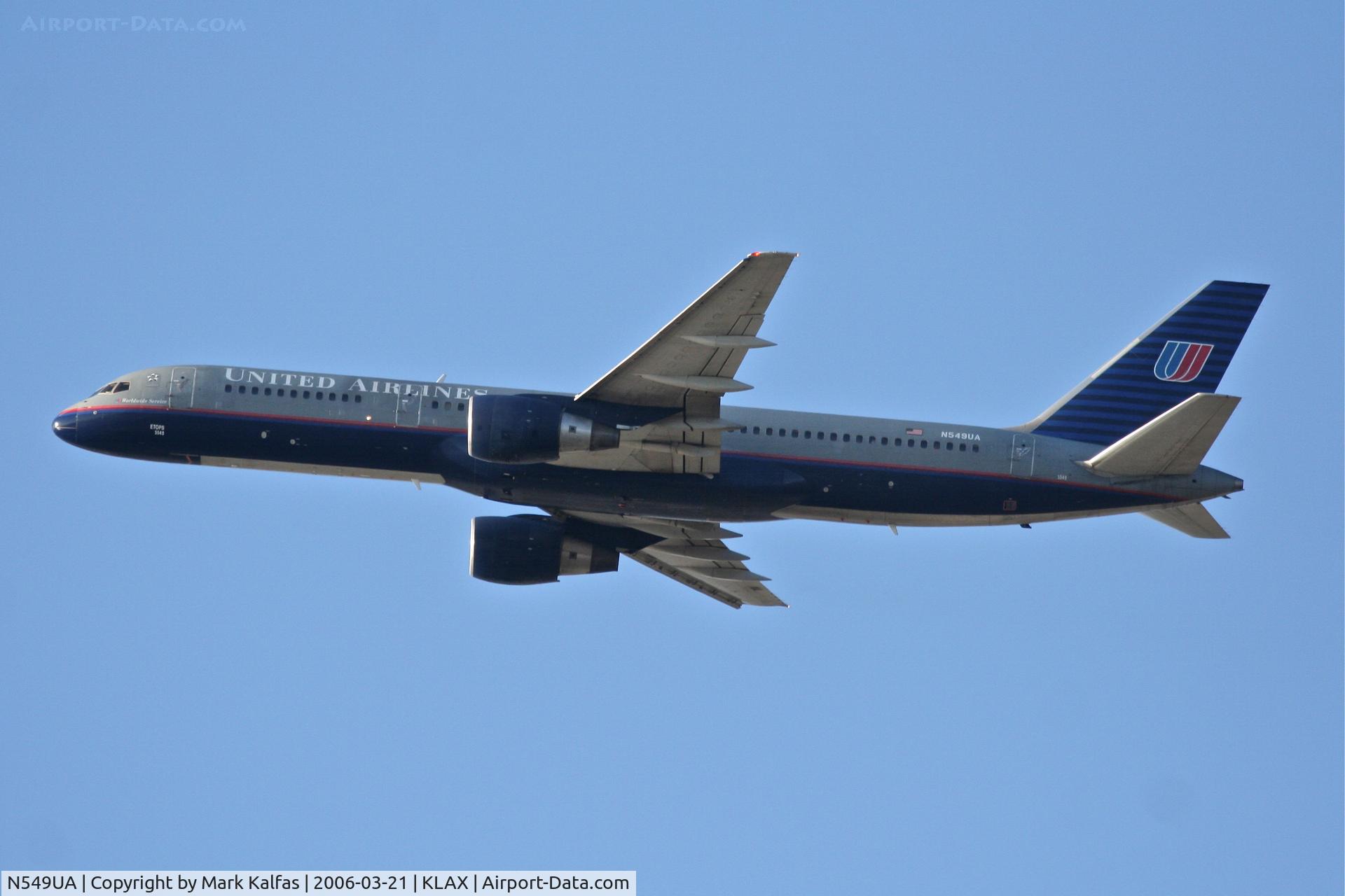 N549UA, 1992 Boeing 757-222 C/N 25397, United Airlines Boeing 757-222, N597UA RWY 25R departure KLAX.