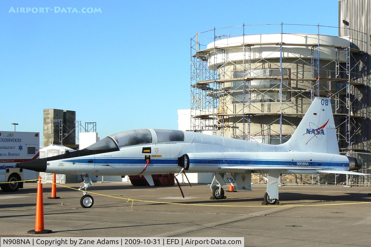 N908NA, 1965 Northrop T-38A C/N 65-10328, At the 2009 Wings Over Houston Airshow