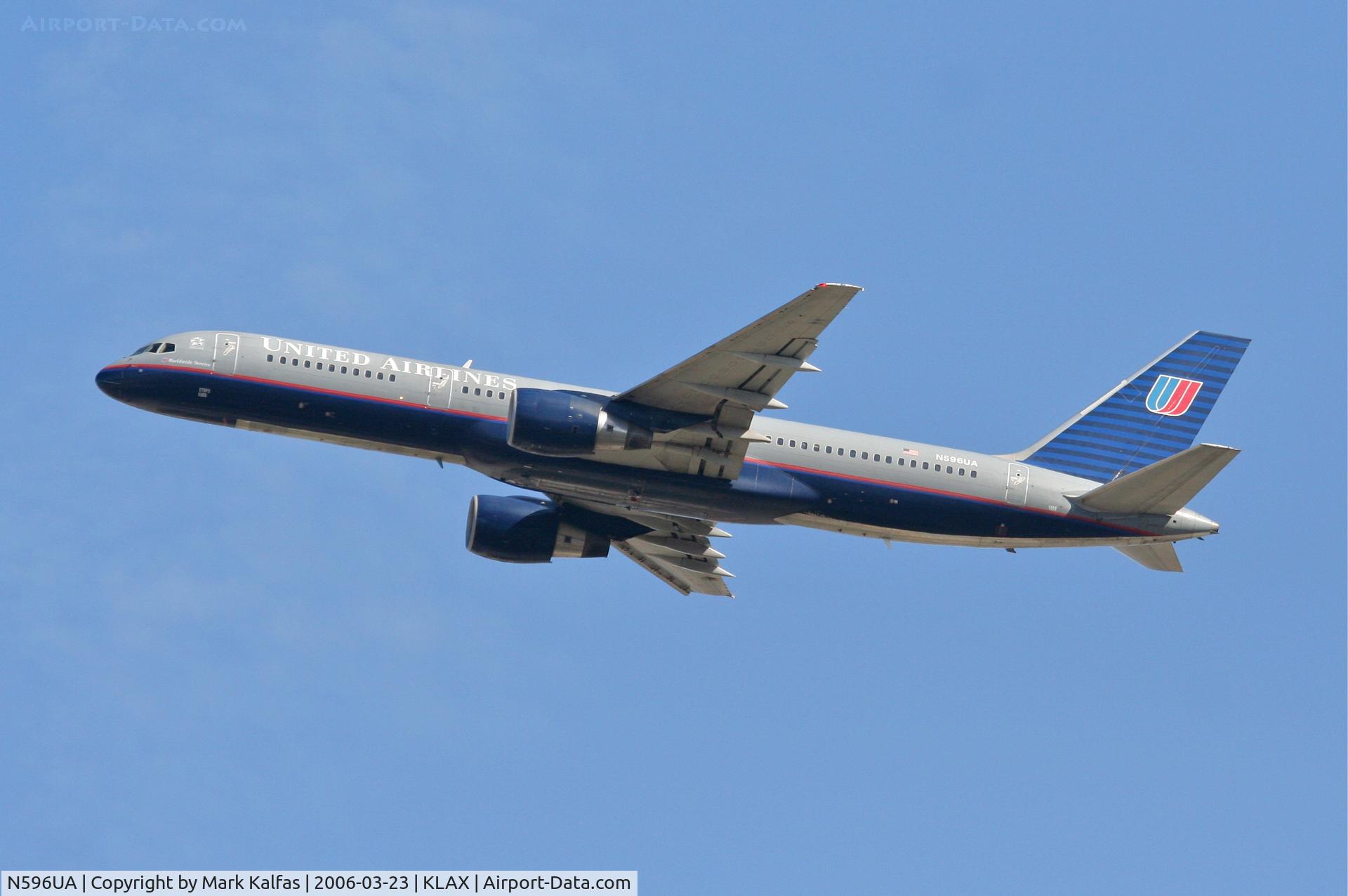 N596UA, 1998 Boeing 757-222 C/N 28749, United Airlines Boeing 757-222, N596UA RWY 25R departure KLAX.