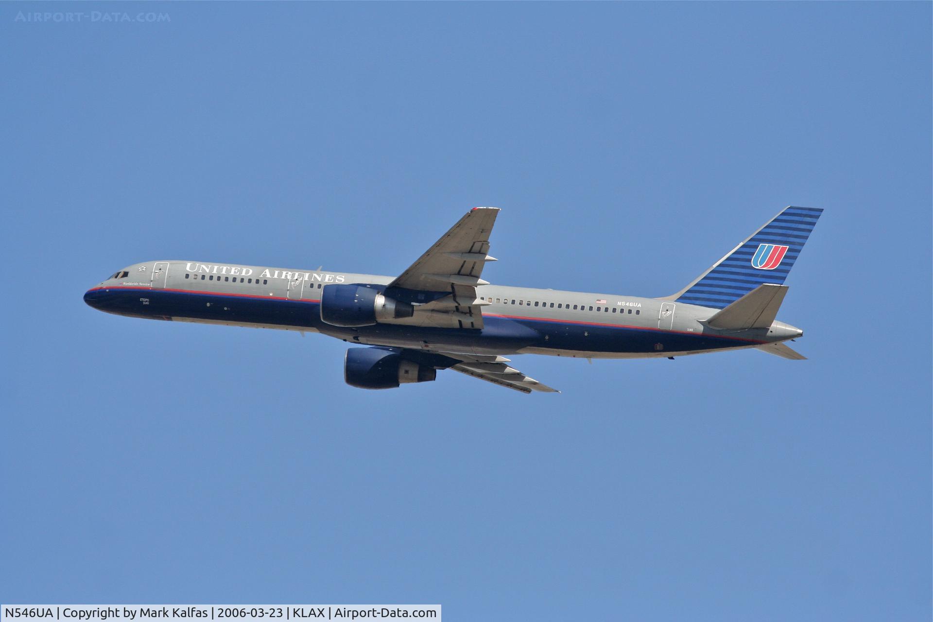 N546UA, 1991 Boeing 757-222 C/N 25367, United Airlines Boeing 757-222, N546UA RWY 25R departure KLAX.