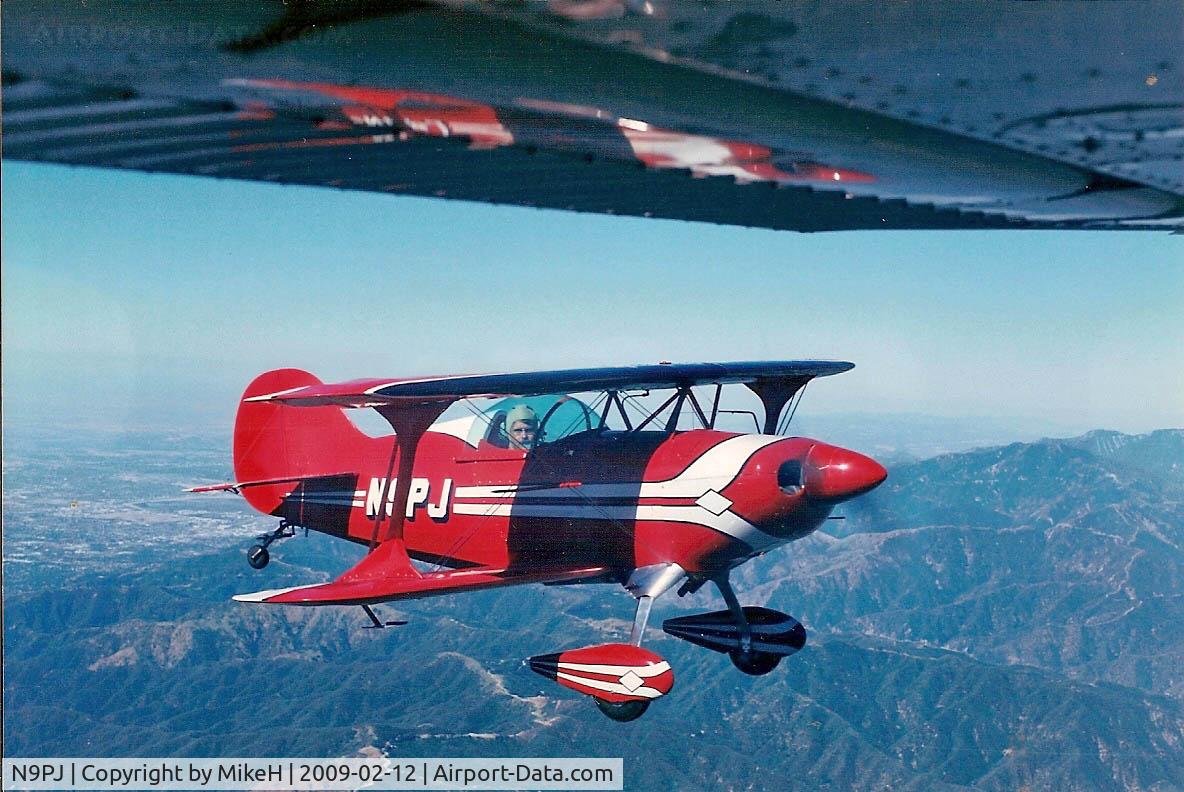 N9PJ, 1976 Aerotek Pitts S-1S Special C/N 1-0037, Flying my Pitts S-1S over Upland, California.