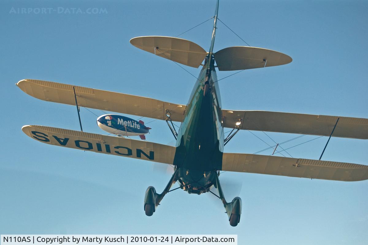 N110AS, 2005 Waco YMF-F5C C/N F5C110, Beach flying
